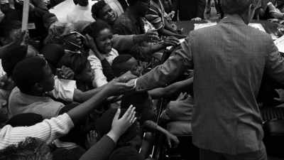 (crowd cheering) - The Sit-In: Harry Belafonte Hosts The Tonight Show