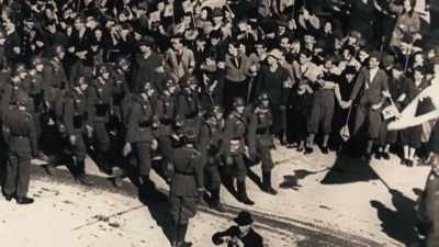 (crowd cheering) - Hitler's Gold