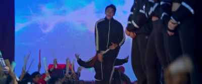 [crowd cheering] - Step Up: Year of the Dance