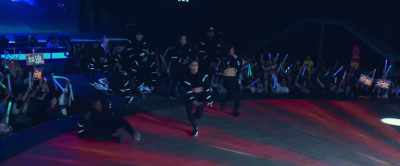 [crowd cheering] - Step Up: Year of the Dance