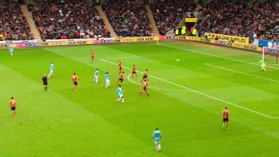 [crowd cheering] - All or Nothing: Manchester City