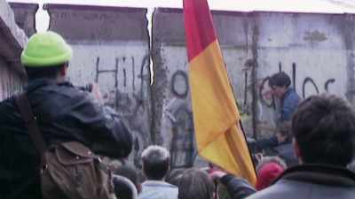 (crowd cheering) - The Accountant of Auschwitz