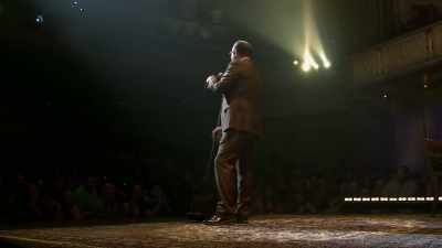 [crowd cheering] - Tom Papa: Human Mule