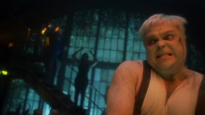 (CROWD CHEERING) - Gotham