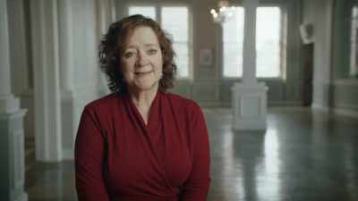 [crowd cheering] - Colosseum