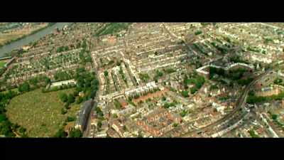 [CROWD CHEERING] - Oasis: Knebworth 1996