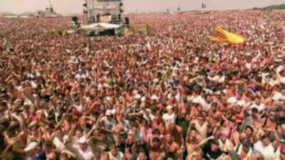 (CROWD CHEERING) - Woodstock 99: Peace Love and Rage