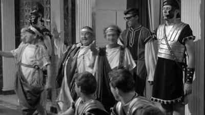 [Crowd cheering.] - The Three Stooges Meet Hercules