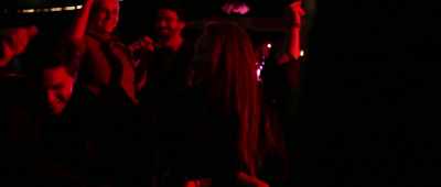 (crowd cheering and snapping) - Lost Angelas