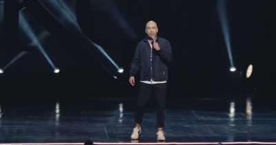 [crowd cheers] - Jo Koy: In His Elements