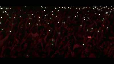 (crowd cheers) - Free Meek