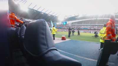 [crowd cheers] - All or Nothing: Manchester City