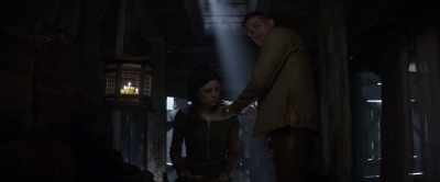 (CROWD CLAMORING) - King Arthur: Legend of the Sword