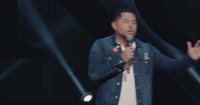 [crowd claps and cheers] - Jo Koy: In His Elements