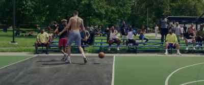 [crowd exclaims] - Hustle
