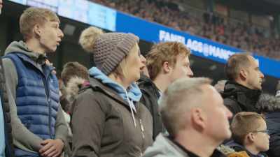 [crowd gasp] - All or Nothing: Manchester City