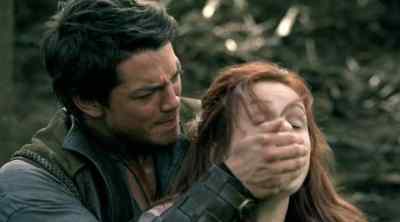 [CROWD GASPS OUTSIDE] - Legend of the Seeker