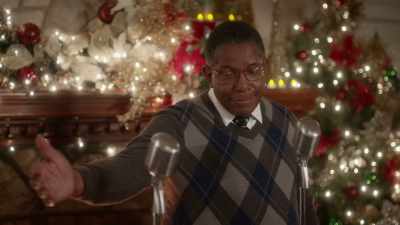 [crowd groans] - Christmas Time Is Here