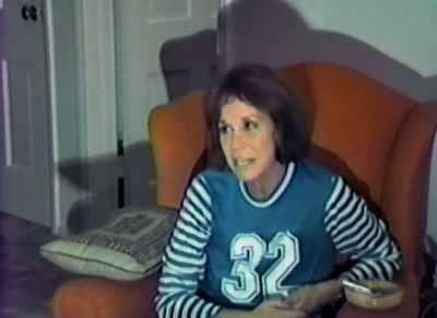 - (CROWD LAUGHING)
- Be the best you've ever been. - Being Mary Tyler Moore