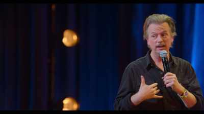 [crowd laughing] - David Spade: Nothing Personal