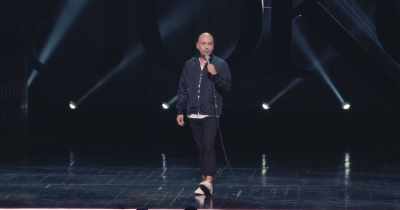 [crowd laughs and cheers] - Jo Koy: In His Elements