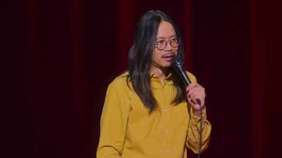 [crowd laughs] - Sheng Wang: Sweet and Juicy
