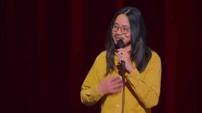 [crowd laughs] - Sheng Wang: Sweet and Juicy