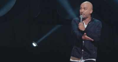 [crowd laughs] - Jo Koy: In His Elements