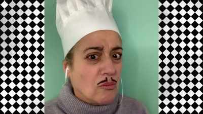 - [Crowd] Linguini!
Linguini! Linguini! Linguini! - Ratatouille: The TikTok Musical