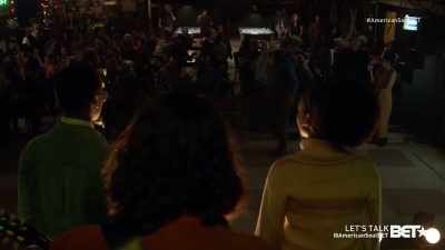 (crowd murmuring) - American Soul