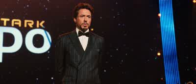 CROWD: Tony! - Iron Man 2