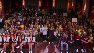 -[crowd] We are Wilson!
-[shouting] Who we gonna beat? - Mr. Iglesias