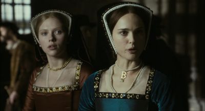 Crowds are with her - The Other Boleyn Girl
