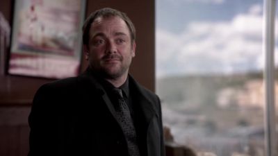 CROWLEY:
Naomi, darling. - Supernatural