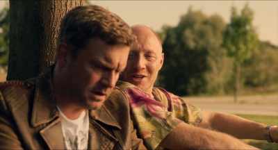 (Crown cap hisses)
You'd rather celebrate with me? - Guglhupfgeschwader