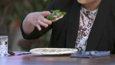 [crunches] - Chopped Next Gen