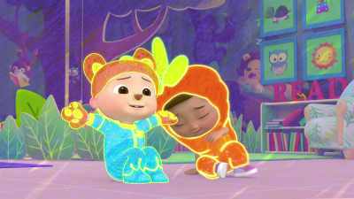 [crying playfully] - CoComelon Lane