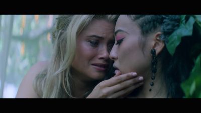 [crying] - Marvel's Runaways