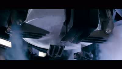 Cryo-fac 312-618 is ready for routine maintenance and inspection. - Demolition Man