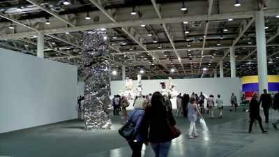 Cuando empecé a ir a Basilea, en Suiza, - Blurred Lines: Inside the Art World