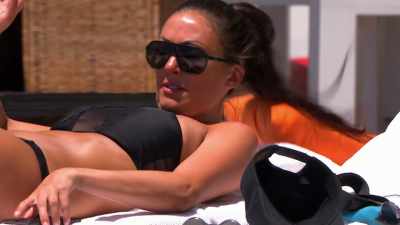 ‐Cue the text.
‐(PHONE BEEPS) - Love Island