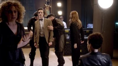 Cuff him. Why do you always have
handcuffs? - Doctor Who
