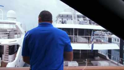 Culver, take the slack up
on that spring line, - Below Deck Down Under