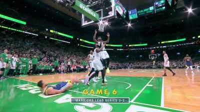 Curry drives on Smart.
Gets inside. Left-handed, banks it home. - Stephen Curry: Underrated