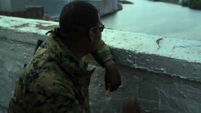 -[Curtis] Are we set?
-Yeah. - Marvel's The Punisher