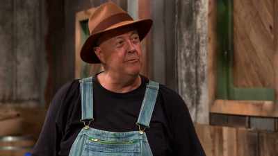 -[curtis] mmm-hmm.
-Feel the need - Moonshiners: Master Distiller