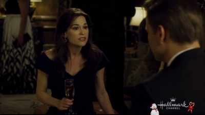 Cut back on your hours
at the office, - Christmas Wishes & Mistletoe Kisses