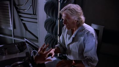 Cut cerebral discharge. - Babylon 5