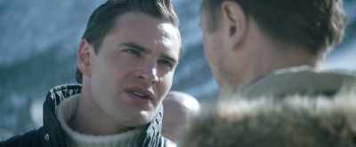 Cut off your fingers,
chop off your hands... - Cold Pursuit