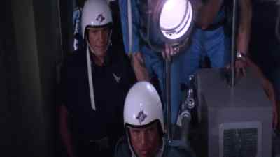 Cut the lights. - The Green Slime